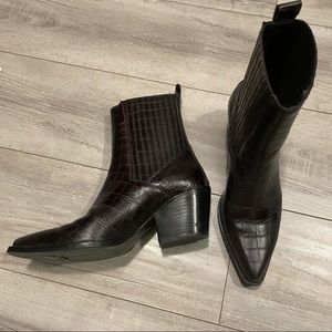 Zara croc cowboy boots